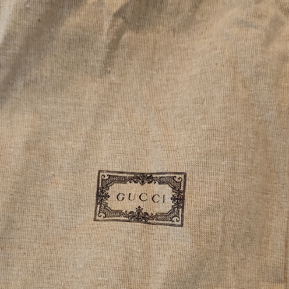 Gucci White Sneakers with Green and Red Stripes - Picture 4 of 5